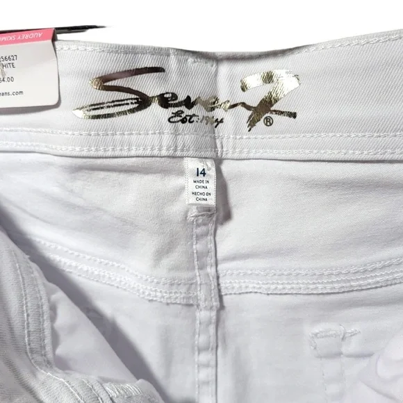 NWT Seven7 Audrey Mid-Rise Skimmer Capris in White - Picture 7 of 10
